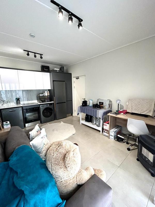 To Let 1 Bedroom Property for Rent in The Huntsman Western Cape